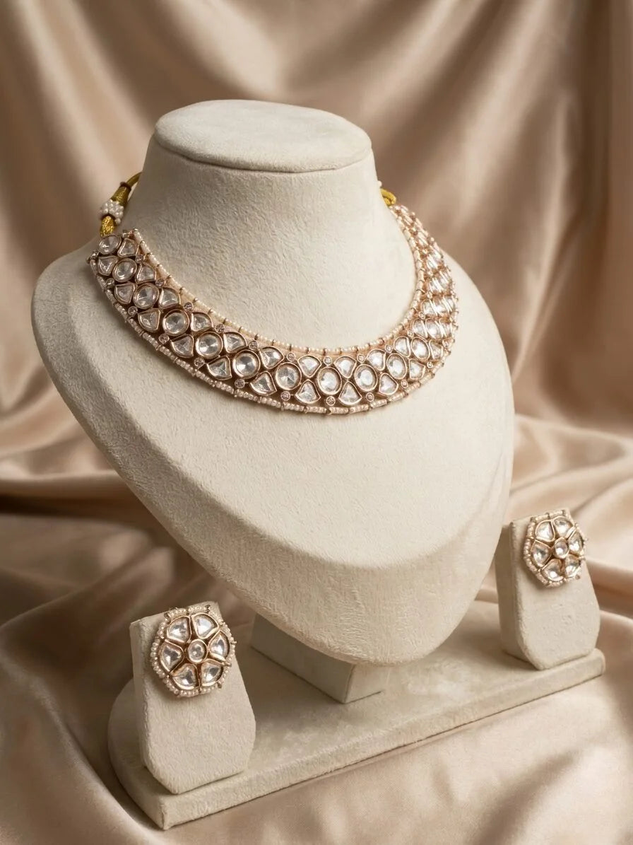 Why Pearl Choker Sets Make the Perfect Wedding Jewelry