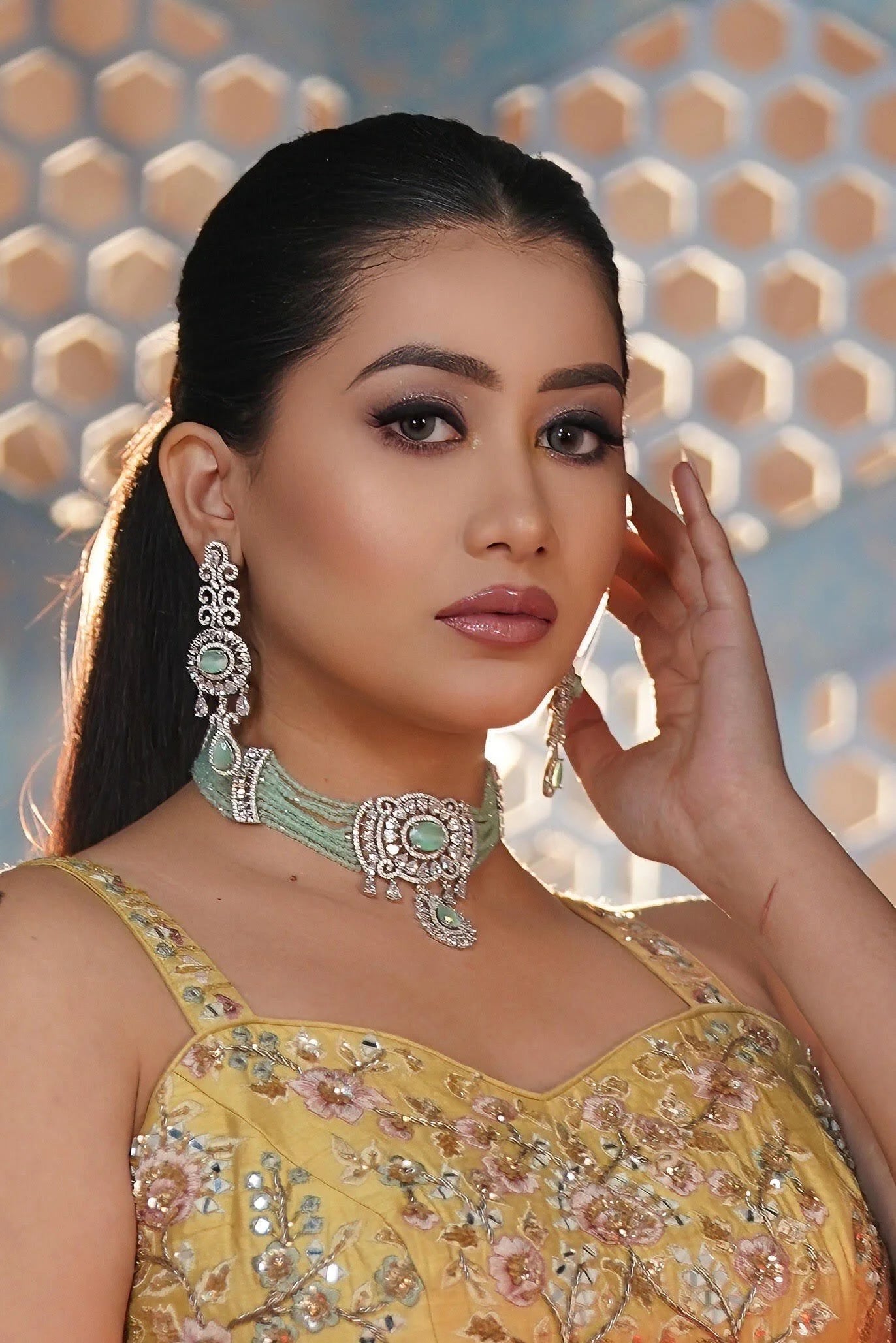 Unveiling the Royal Charm of Choker Kundan Sets