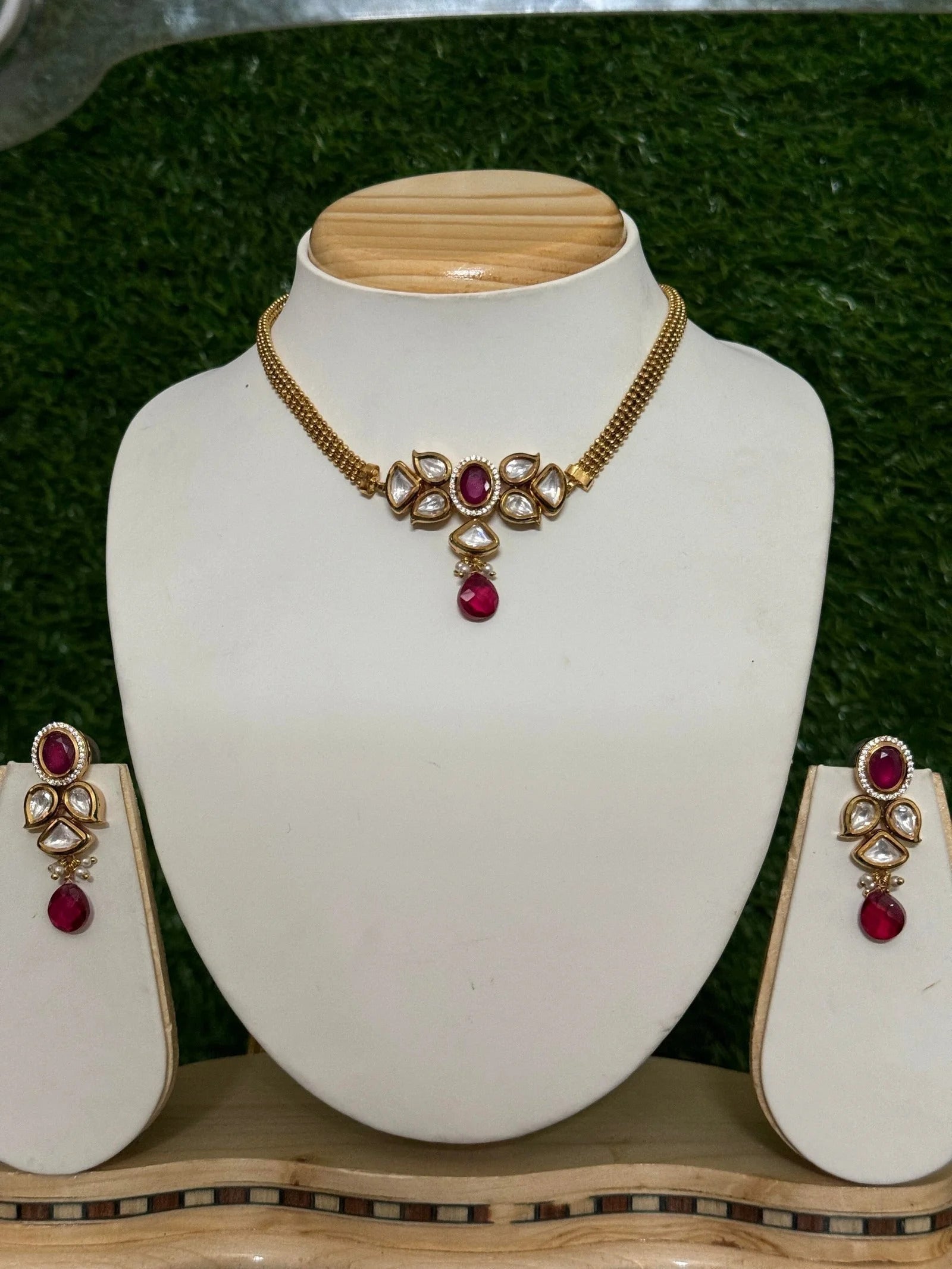 Red-Kundan-Golden-Necklace1-scaled-1-1.jpg