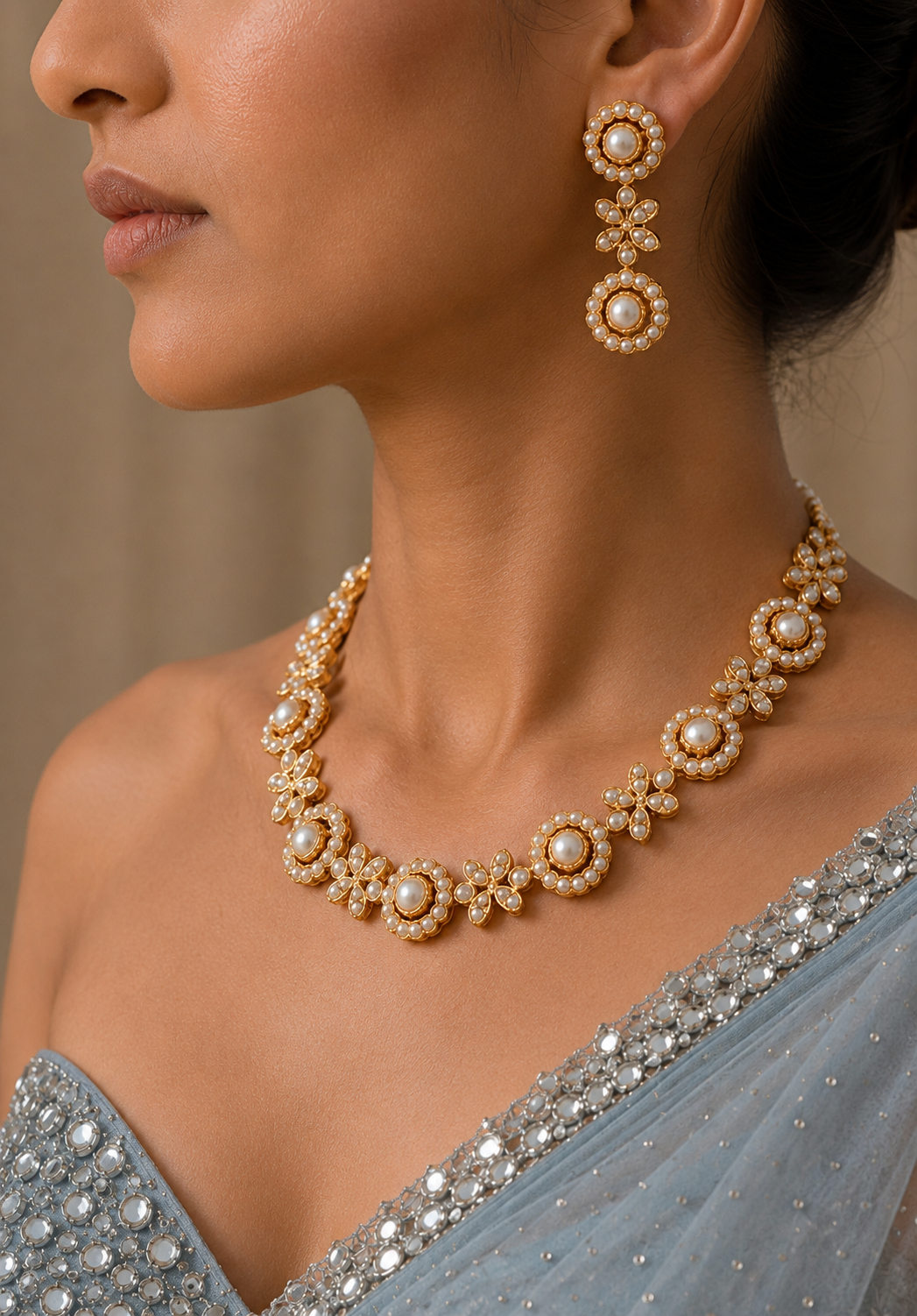 Classic Gold and Pearl Necklace Set