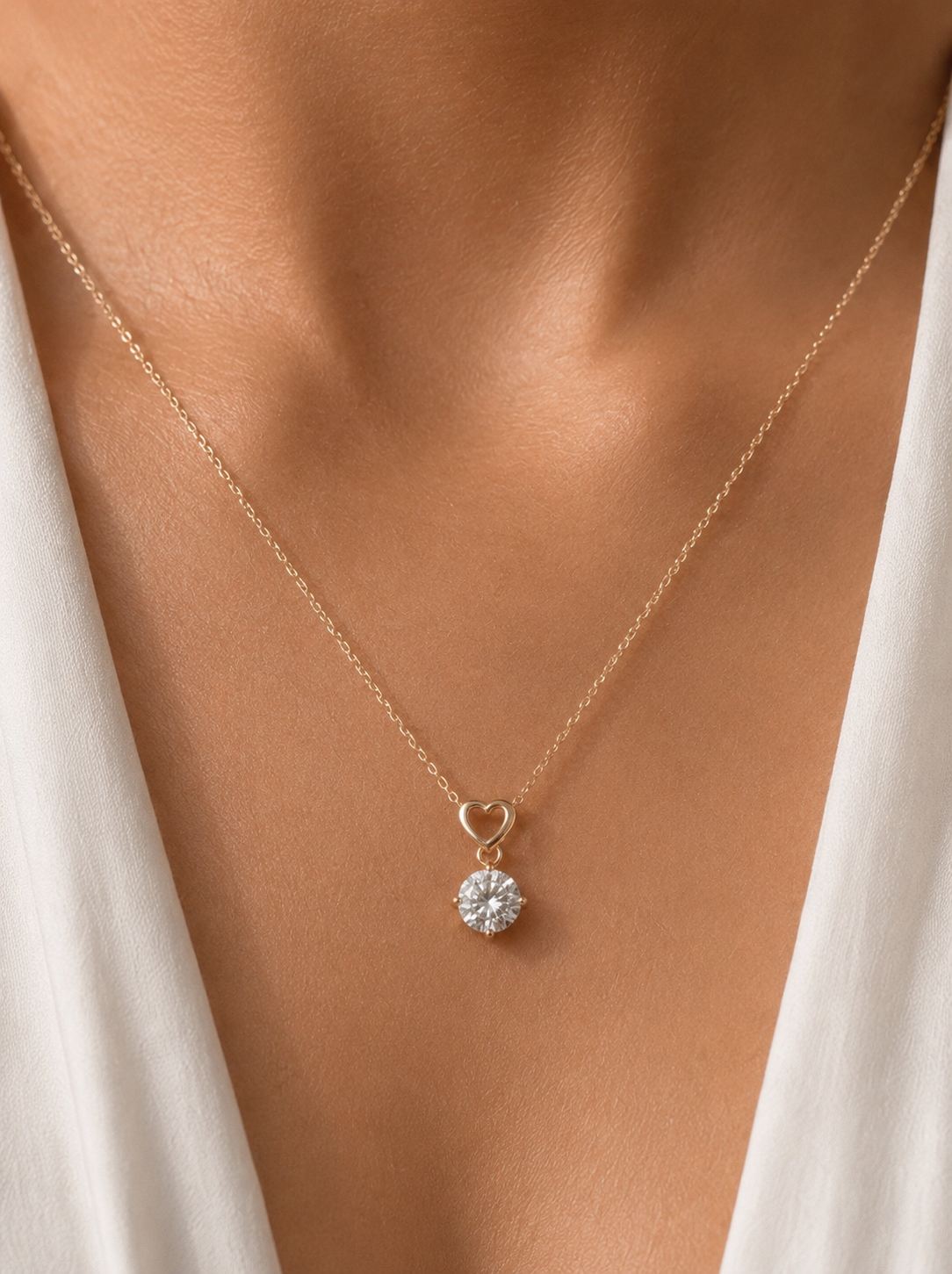 Silver 925 Radiant Heart Round Solitaire Diamond Pendant