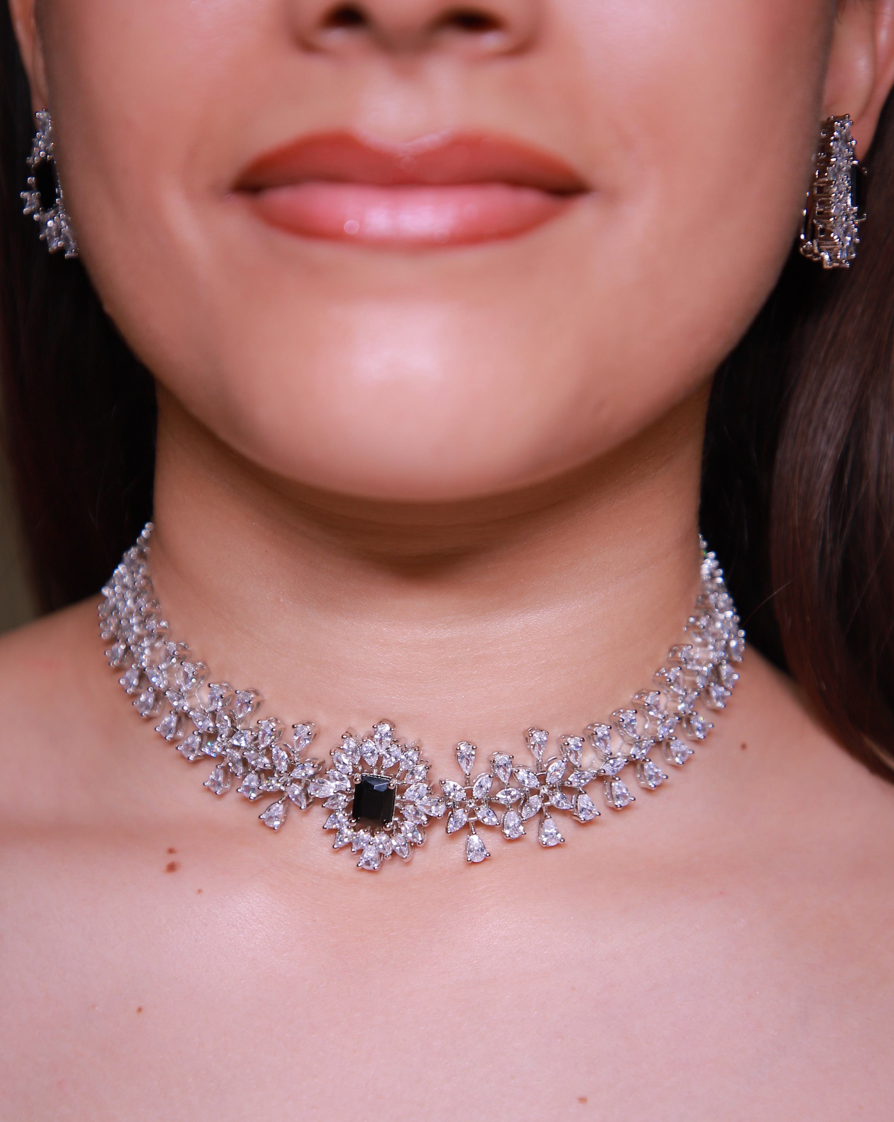 Black Bloom Premium Statement Choker Set – Luxe Occasion Edit