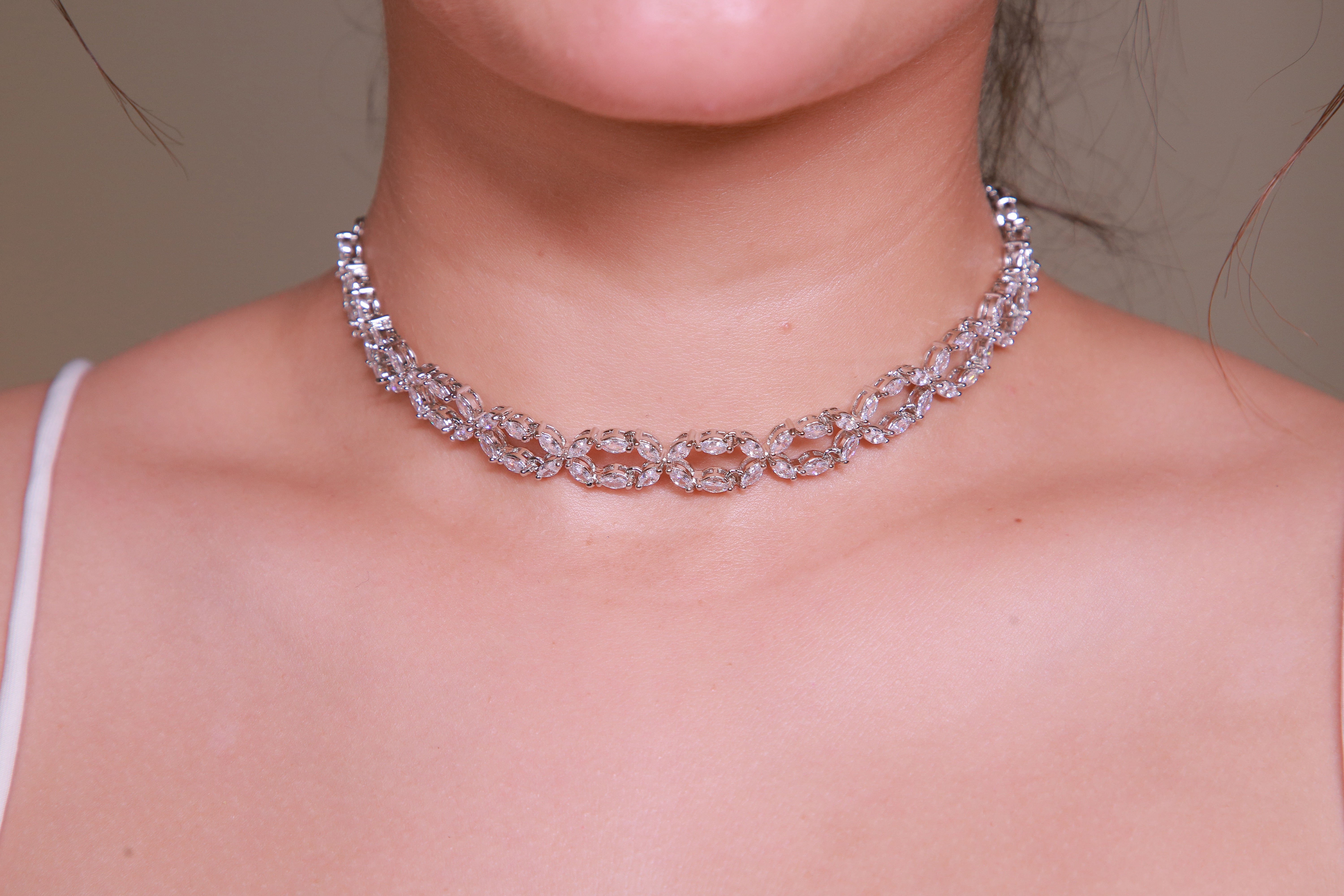 Infinity Crystal Diamond Look Choker Set – Elegant Evening Edit