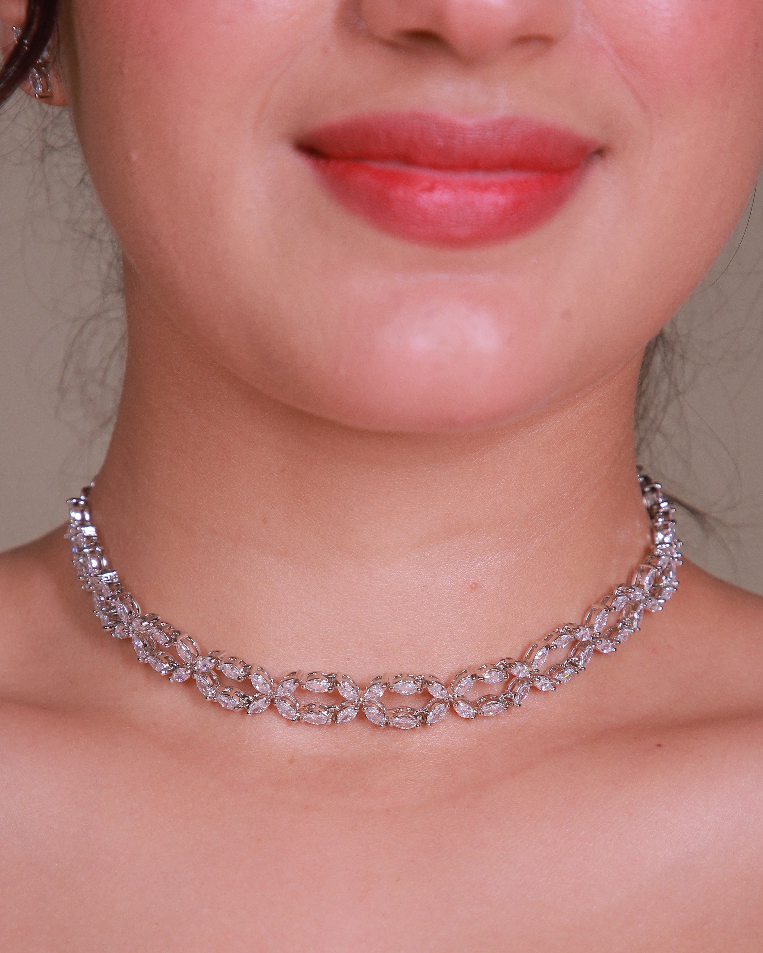 Infinity Crystal Diamond Look Choker Set – Elegant Evening Edit