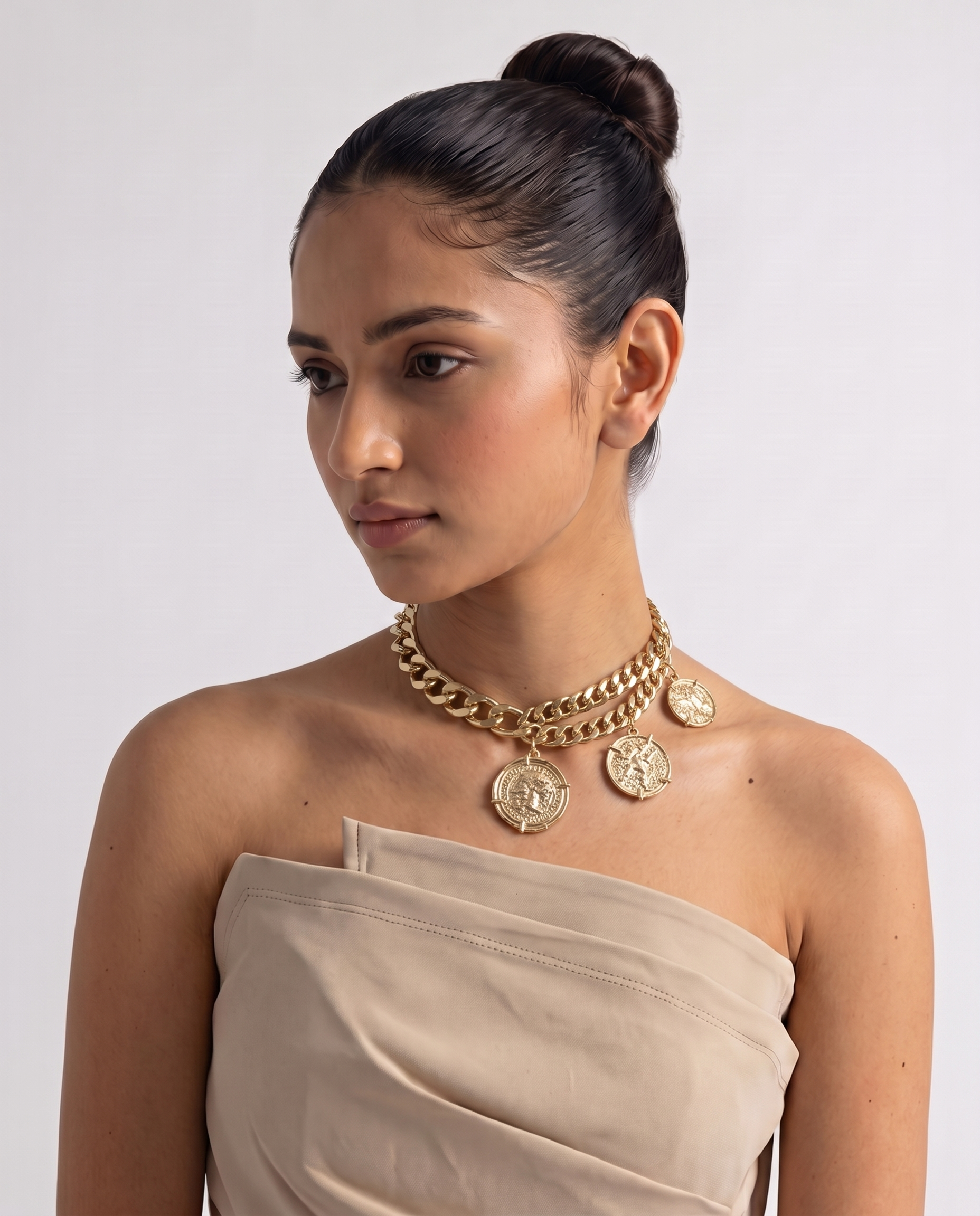 Gold Coin Choker Necklace – Regal Alloy Statement with Cultural Flair