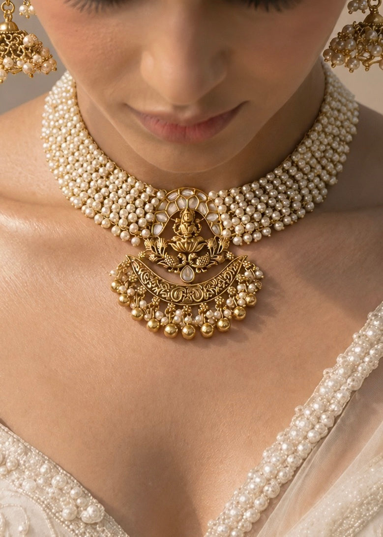 Traditional Temple Necklace Set with Pearls