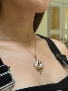 Elegant Rose Gold Jaguar Pendant Necklace-Stylish and Unique