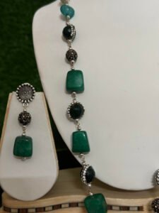 Enchanting Green Gemstone Necklace Set