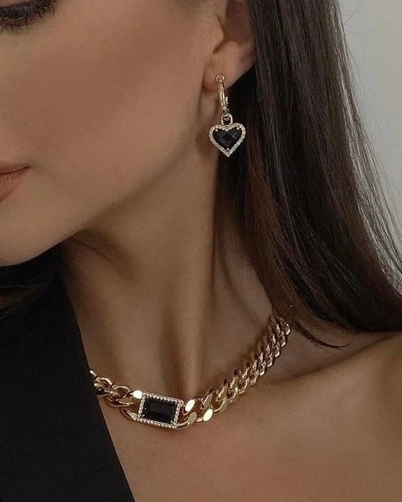 Chic Picks
