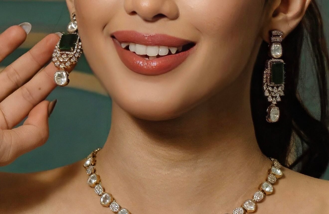 The Allure of Polki Necklaces: A Timeless Treasure in Jewelry