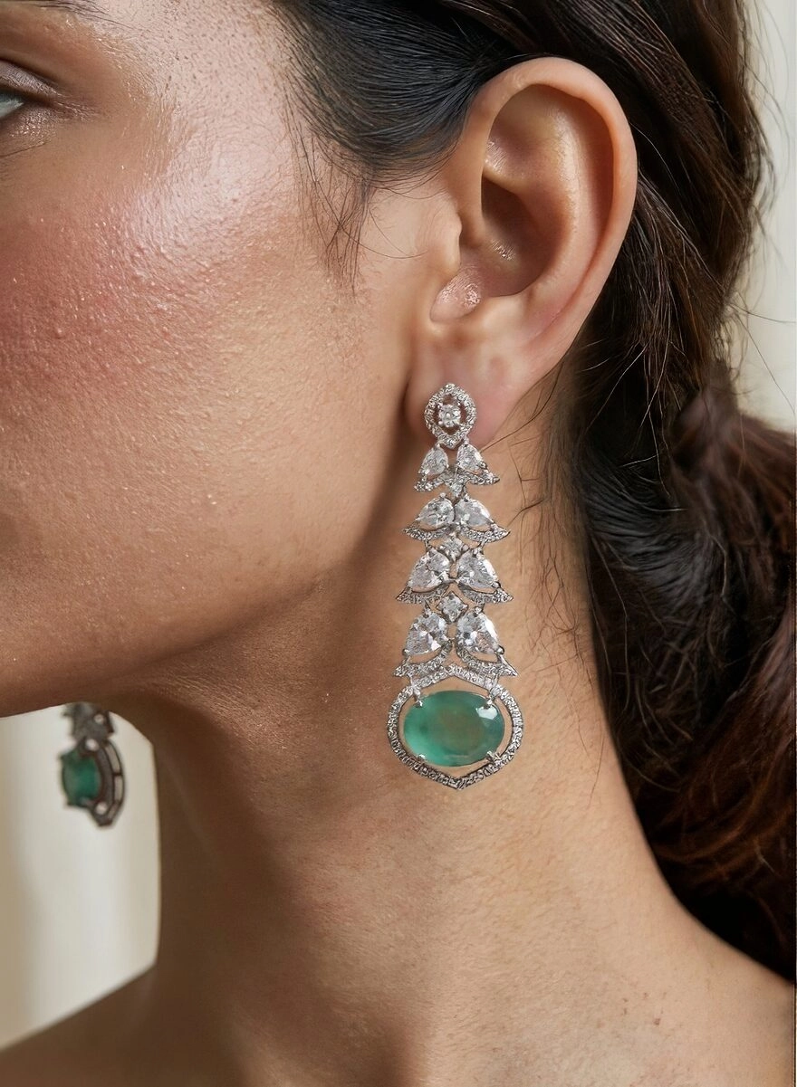 Green Radiance Diamond Halo Jewelry Set